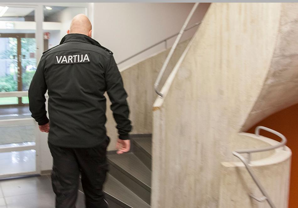 vartija selin takana kierrerappuset