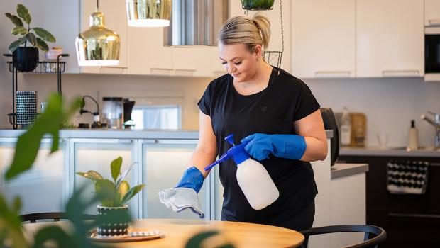 Otsonoidun veden käyttäminen kotisiivouksessa on vastuullinen valinta.