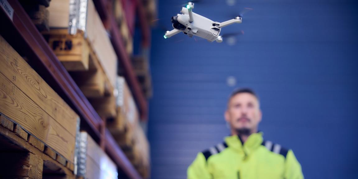 Varasto, drone, drooni