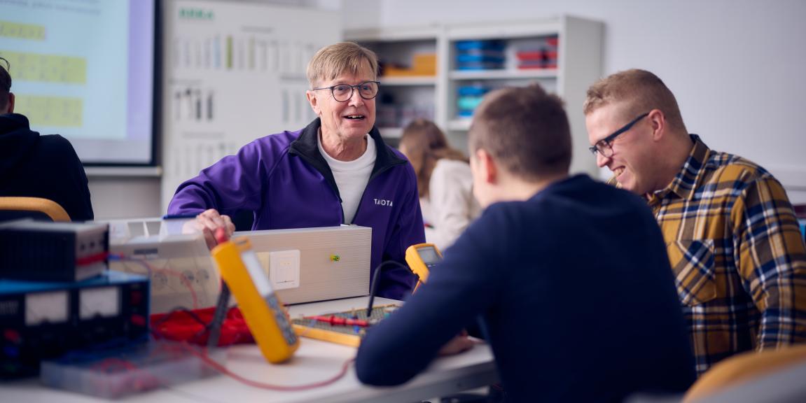 Sähkö- ja automaatioalan pt, oppitunti