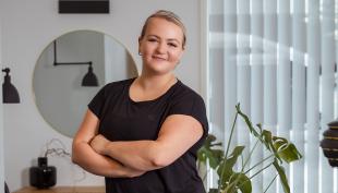 Kodinhuoltajan verkkokurssilta lisäpotkua kemikaalittomaan siivoustyöhön